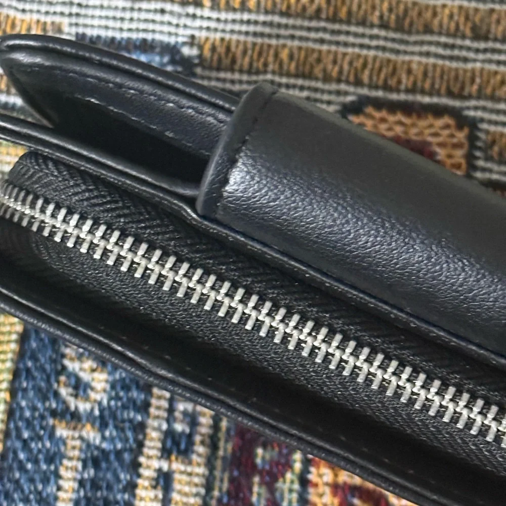 French Connection Black Leather Accessory